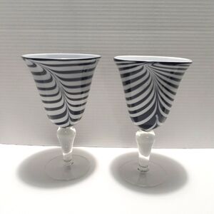 2 Amici Soho Zebra Water Goblets